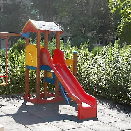 Excelsior Aparthotel 3*