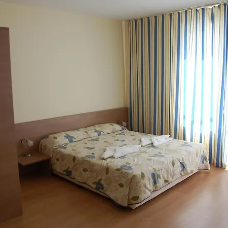 Aparthotel Excelsior